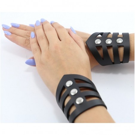 Bracelets en cuir Xena Pointe - THE RED